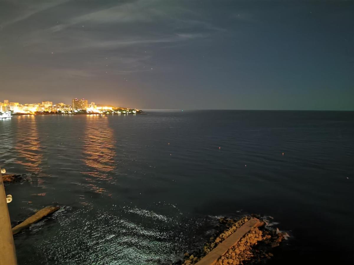 Frente Mar Leilighet Alicante Eksteriør bilde